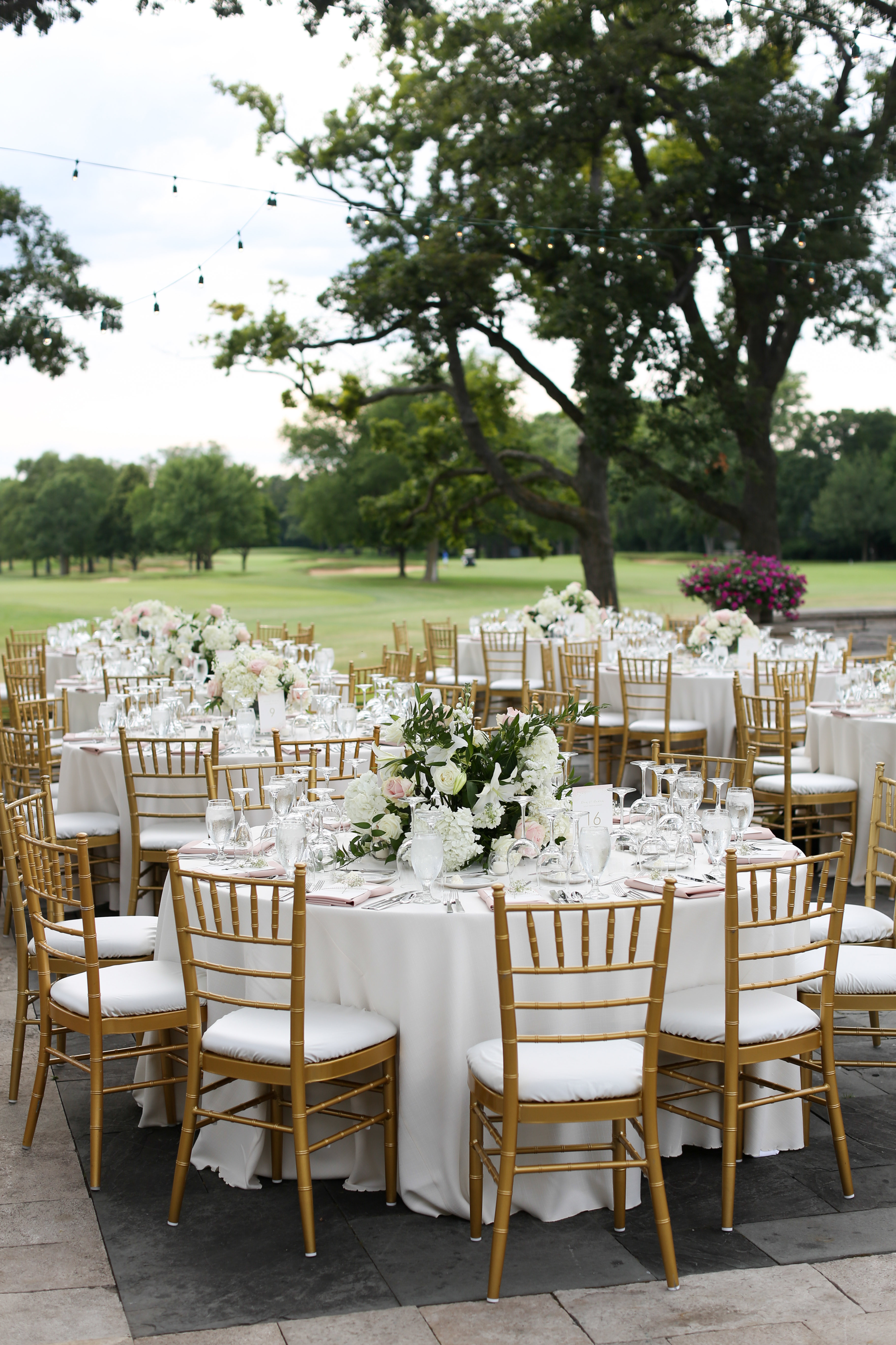 Kelly Strong Events: Country Club Wedding