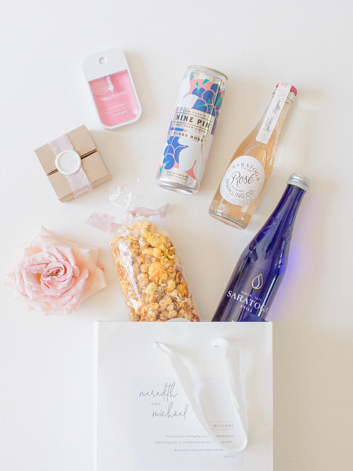 What Goes In A Welcome Bag For Wedding Guests Hotsell, SAVE 43% 